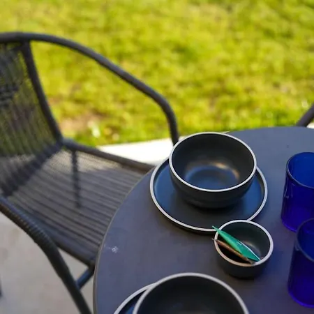 Hébergement de vacances Jolie Maison Neuve - 2 Chambres, 2 Salles De Bain